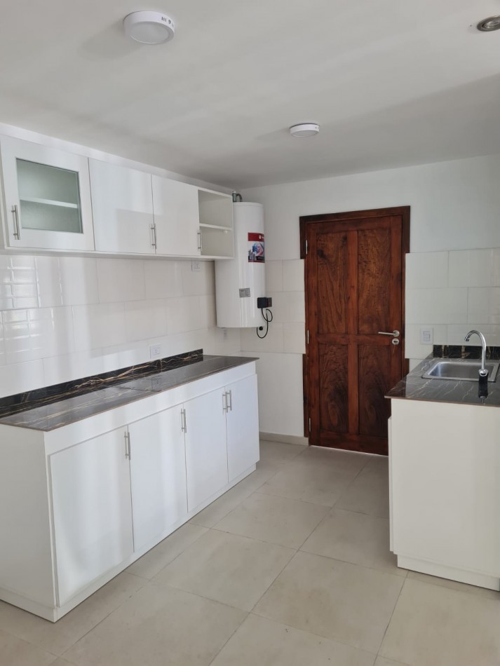 EXCELENTE CASA A ESTRENAR!!!