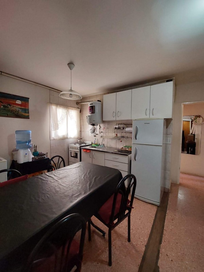 VENTA IMPERDIBLE DEPARTAMENTO CON VISTA AL MAR , CON GAS NATURAL!!!!!! MARBELLA IV