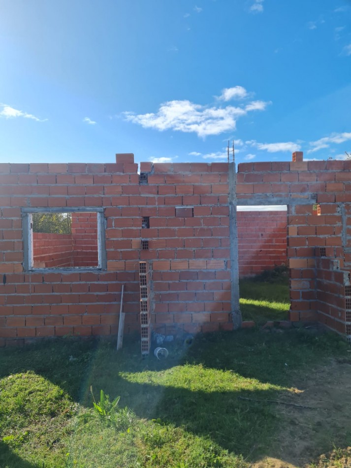 OPORTUNIDAD!!!! TERRENO CON MEJORAS EN MAR DE AJO!!!! EXCELENTE UBICACION 