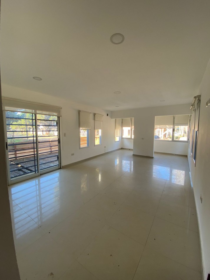 Encantadora casa de tres ambientes en San Bernardo