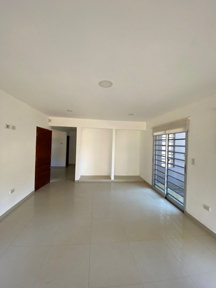 Encantadora casa de tres ambientes en San Bernardo