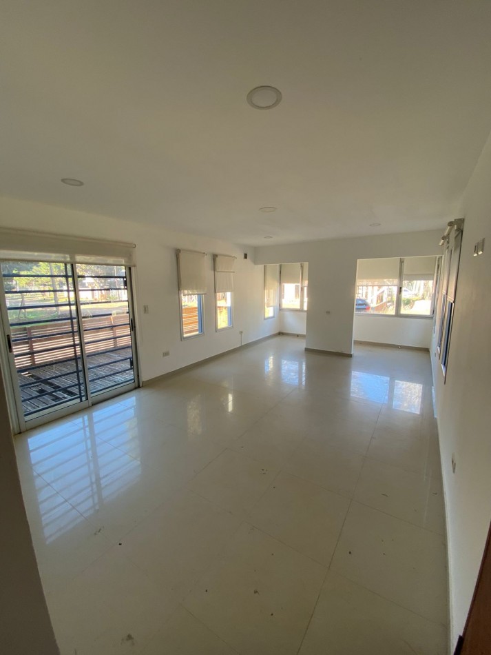 Encantadora casa de tres ambientes en San Bernardo