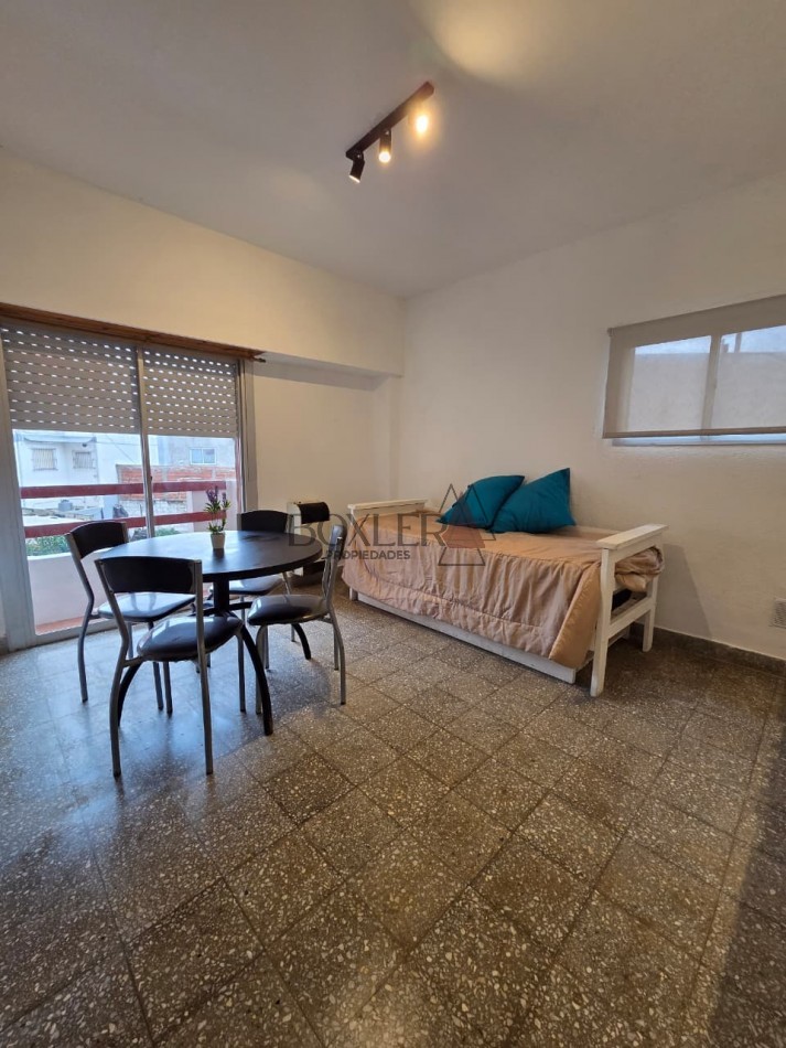 HERMOSO DPTO 2 AMB. PLENO CENTRO AMOBLADO