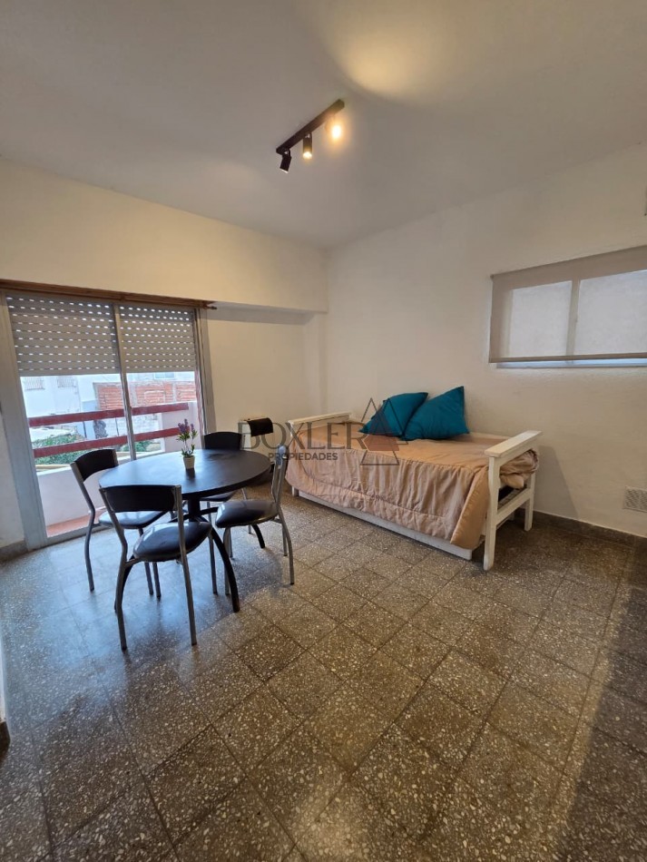 HERMOSO DPTO 2 AMB. PLENO CENTRO AMOBLADO