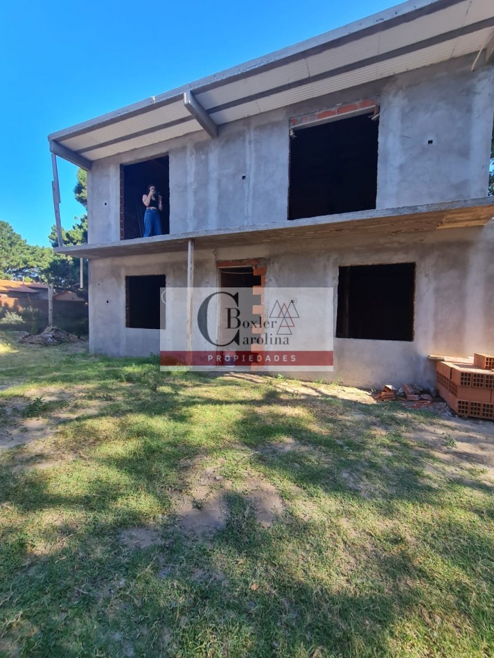 Duplex 4 ambientes en pozo!!!