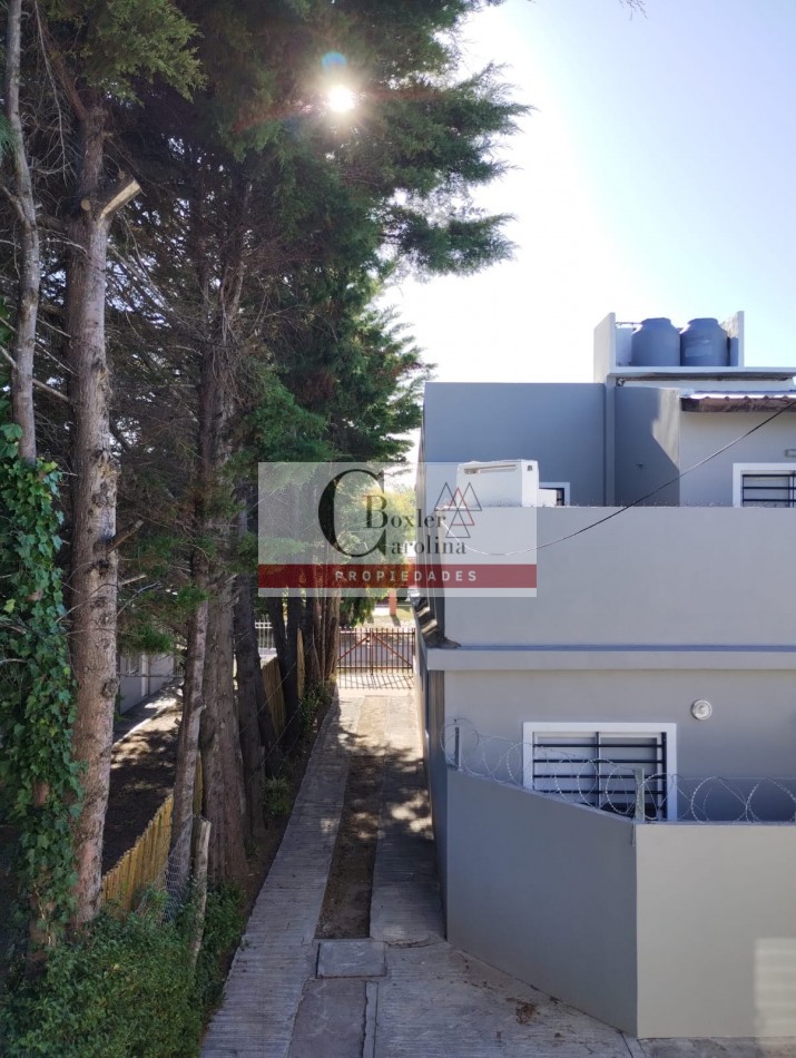 Mitre 3949