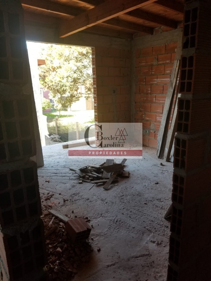 Duplex 4 ambientes en pozo!!!