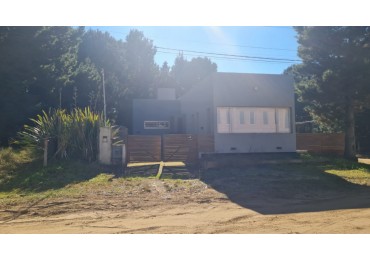 Encantadora casa de tres ambientes en San Bernardo