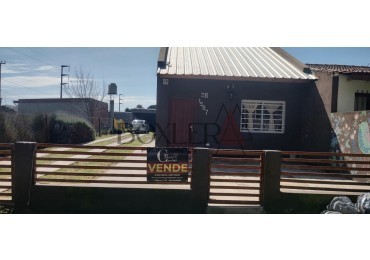 CASA sobre lote propio + GARAGE/TALLER